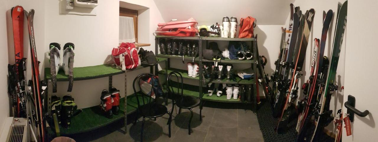 Hotel Aigle Courmayeur Bagian luar foto